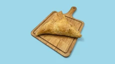 Byrek me gjize trekendesh