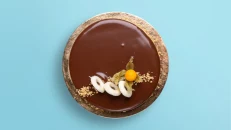 Tortë Snickers