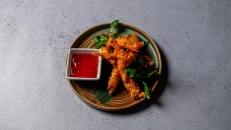 Shrimp Tempura me Salcë Xhinxheri