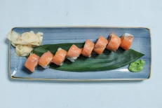 Smoked Salmon Roll