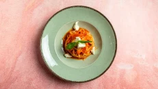 Spaghetti Salcë e Kuqe & Mozzarella