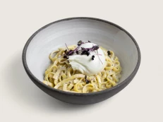 Makarona Ins me Tartuf Burrata & Pana