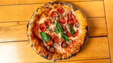 Pizza Rose