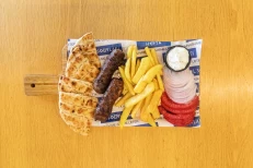 Kebap Garniturë