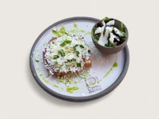Tost me Brezaula Avocado & Djathë Dhie