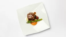 Fileto Viçi Me Salcë Demi-Glace