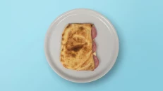 Sanduiç me Sallam