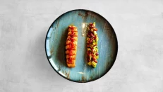 Fileto Salmoni me Avokado