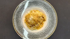 Linguine me Ragu Viçi