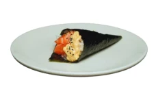 T53. Spicy Salmone Temaki