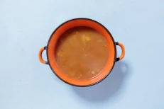 Supë Thai
