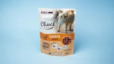 Chuck Pouch Adult Cat Chicken