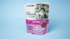 Chuck Pouch Kitten Chicken