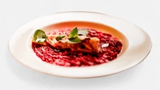 Rizoto me salmon te tymosur
