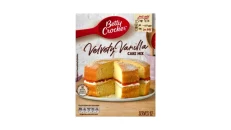 Betty Crocker Velvety Vanilla Cake Mix 425GR