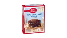Betty Crocker Triple Chocolate Chunk Brownie Mix 415GR