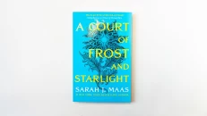 A Court Of Frost And Starlight