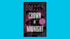 Crown Of Midnight - Sarah J Maas