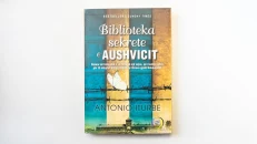 The Secret Library of Auschwitz