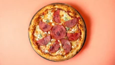 Pizza 4 Djathrat-Proshutë