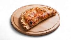 Pizza Calzone Proshut Kerpudh