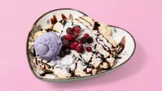 Waffle me Nutella & Fruta + Akullore