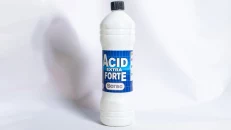 Detergjent Acid Kiriko i Fortë