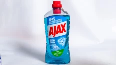 Detergjent Ajax Pllakash Blu