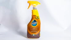 Detergjent Pronto Parketi Spray