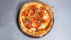 Pizza Rose