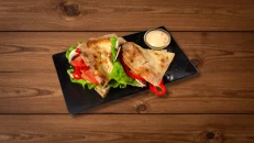 Sandwich Fshati
