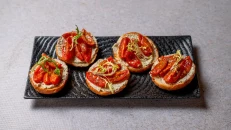 Pomodorini Bruschetta