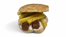 Bukë me 2x Qofte & Patate