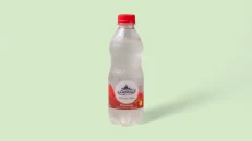 Ujë me Vitamina Pjeshkë