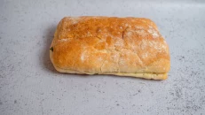 Sanduic Sallam Pikant