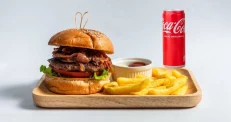 Mexican Burger + Coca Cola