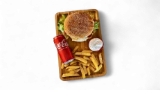 Beef Burger + French fries + 1 souse + coca cola