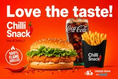 Chicken Burgers + French Fries + Coca Cola + 2 souses