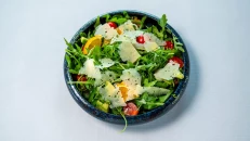 Sallatë Rukola me Parmigiano