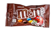 M&M