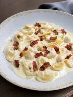 Tortellini Pana dhe Spek