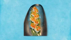 Salmon Tartare Roll