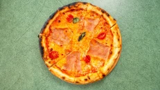 Pizza Proshutë