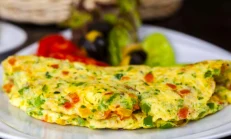 OMLETE ME PERIME