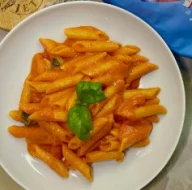 MAKARONA SALCE & KAÇKAVALL