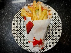 PITA ME SHISHQEBAP PULE