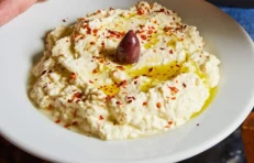SALCË DJEGËSE (TIROKAFTERI)