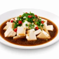 A6. Tofu i Ftohte me qepe te njoma