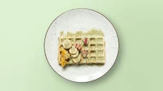 Waffle Pistakio Fruta të Freskëta