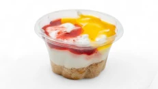 Yogurt me Fruta Pasioni & Luleshtrydhe